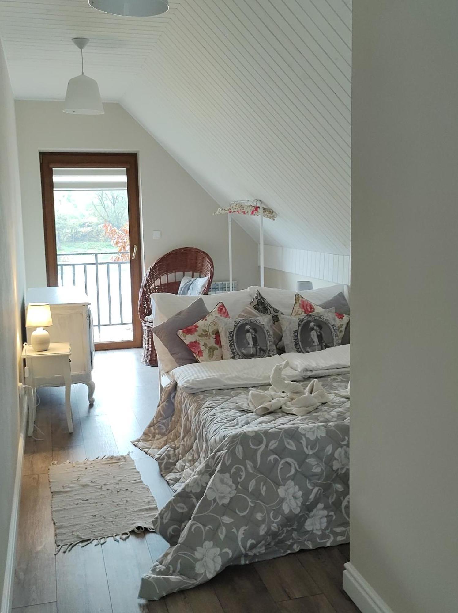 Guesthouse III Леско Екстериор снимка